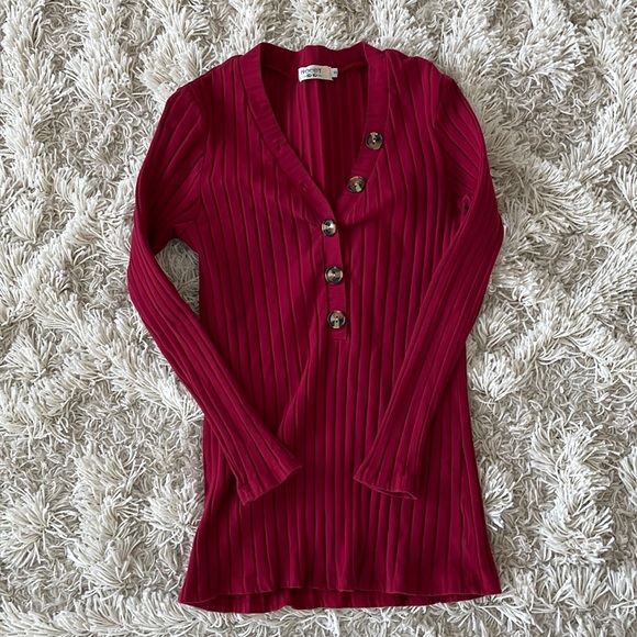 Red button down shirt bc size small - Picture 1 of 4